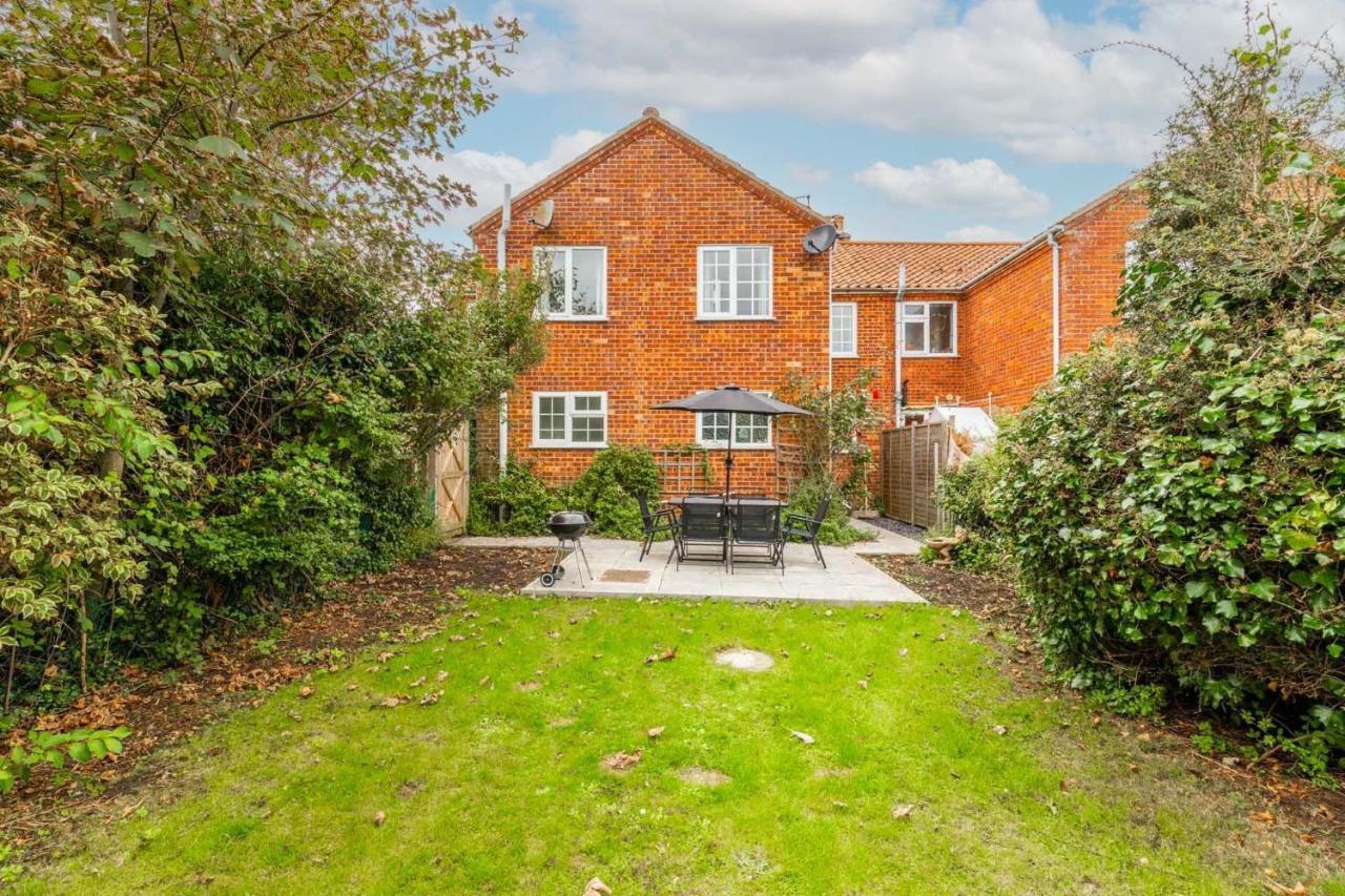 Abbey Farm Cottages Bacton  Εξωτερικό φωτογραφία